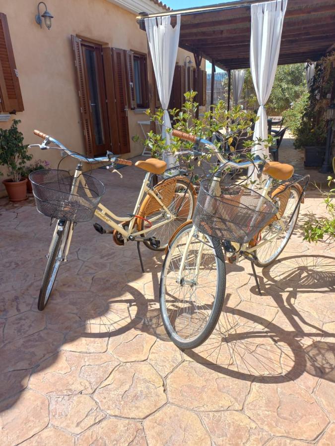 Affittacamere B&B Il Fiore بوسادا المظهر الخارجي الصورة