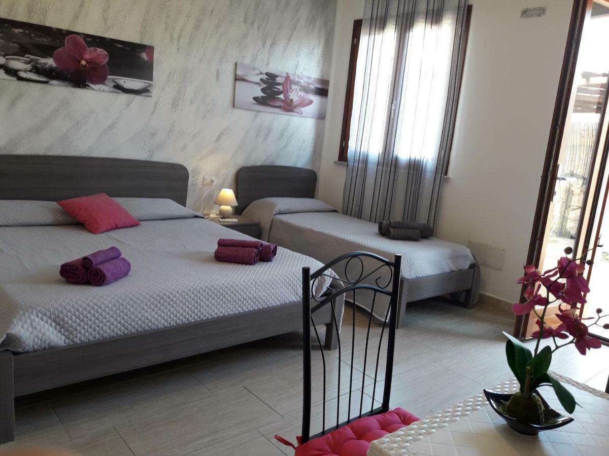 Affittacamere B&B Il Fiore بوسادا المظهر الخارجي الصورة